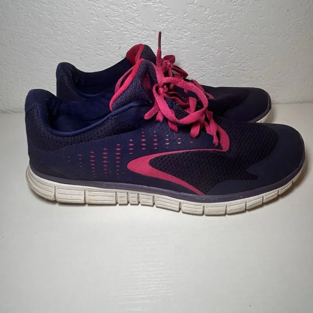 Womens DANSKIN NOW Purple w/ Pink Laces Athletic Shoes Size 11 Lightweight